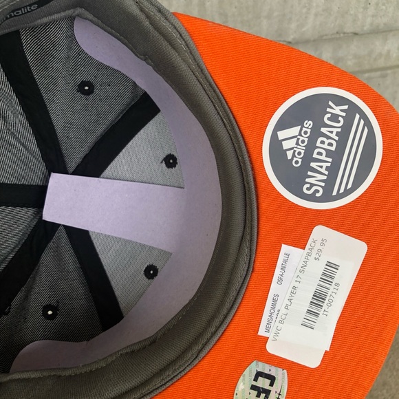 ❌SOLD❌ Adidas BC Lions NWT SnapBack - Picture 3 of 3